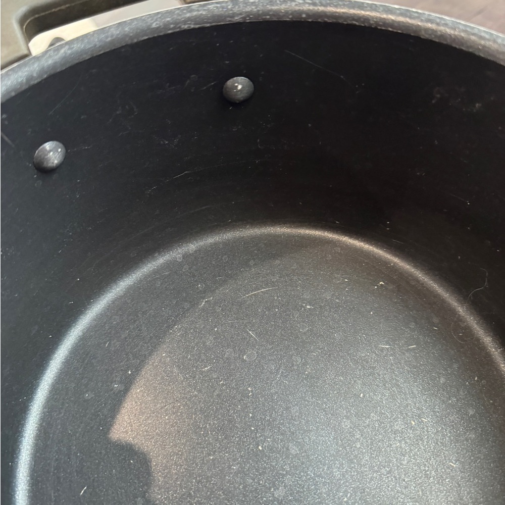 T-Fal Premium Black Medium/Large Stock Pot with Ergonomic Handles - Picture 5 of 5